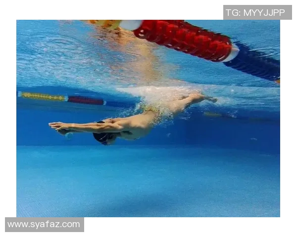 蝶泳动作解析与技巧提升方法:从入水到出水的全程要点与训练技巧